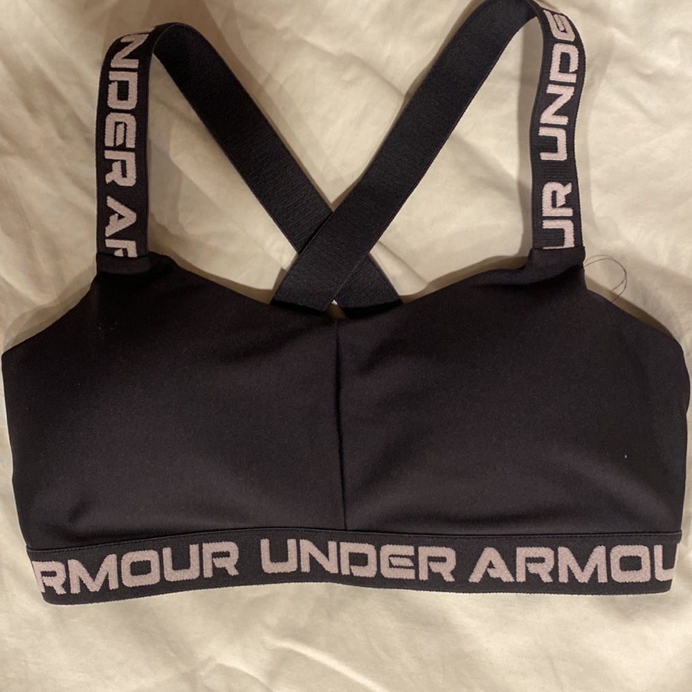 GIFTED Under Armor Black Cross Back Strapped Low Sports Bra Girl Small Petite - Picture 2 of 7